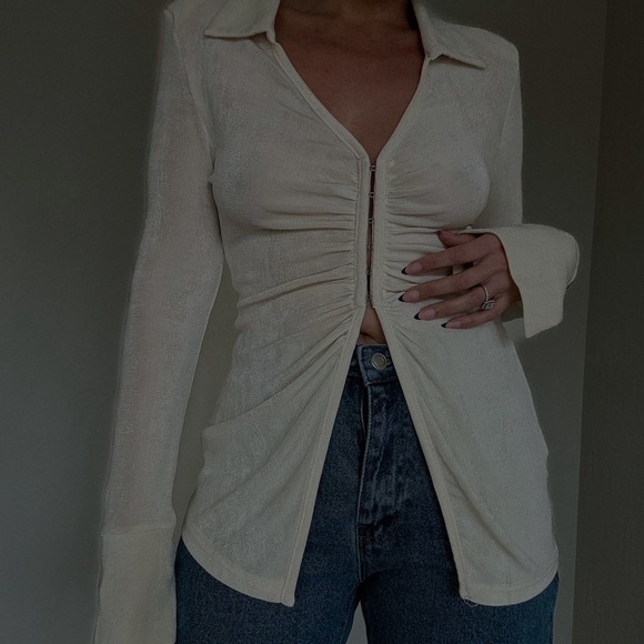 Slinky split hem top - Picture 6 of 8